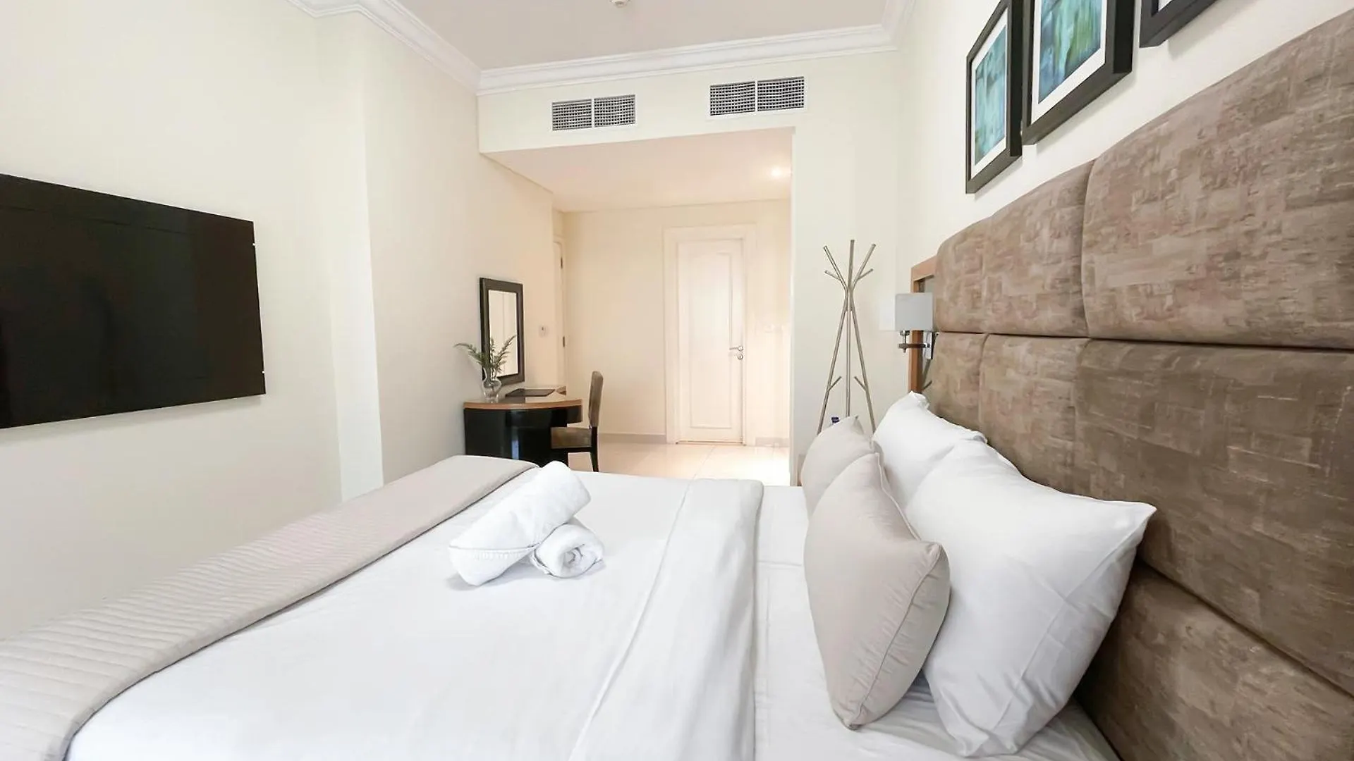 Special Offer I1Bhk In Business Bay I All Bills Included Dubai